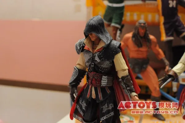 Neca МакФарлейн Assassin's Creed 4 Black поглощения ткань»; ботинки в стиле «Эдвард Кенуэй Коннор 6-дюймового мобильного фигурка Гараж Комплект