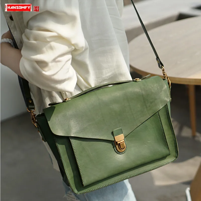 

2019 New vintage Leather large-capacity Women handbags ladies shoulder-slung bag female business briefcase lock Messenger bags