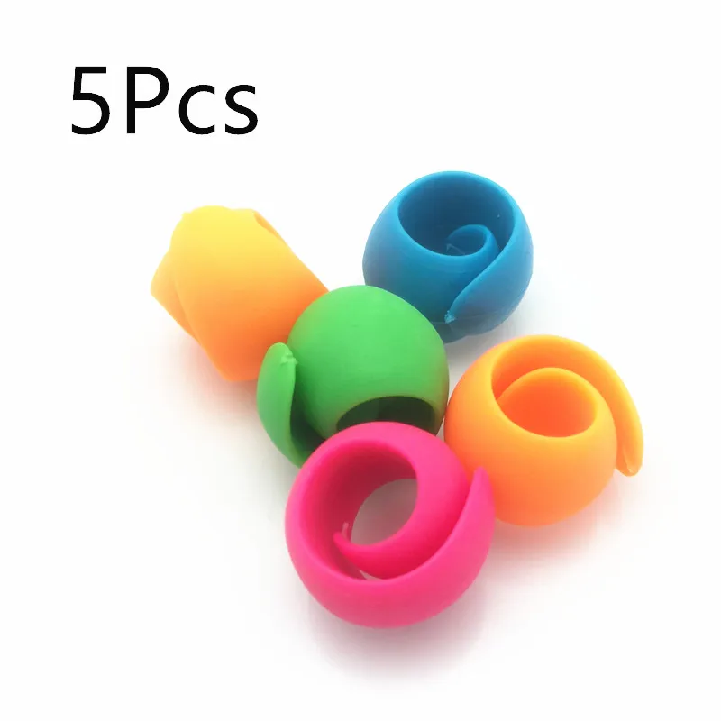 Thread Spool Huggers