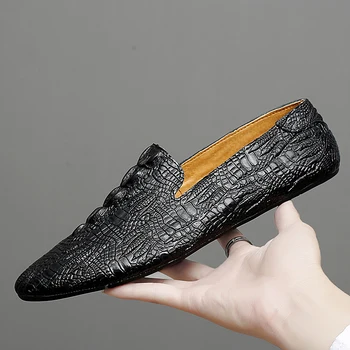 

Men Shoes genuine Leather Loafers 2020 new Trend Male Comfortable Summer loafers Shoes Elegant black White Casual Flats shoes