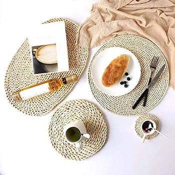 

4Pc Home Natural Corn Husk Handmade Straw Woven Tea Mat Table Mat Heat-Resistant Casserole Mat Plate Cup Placemat