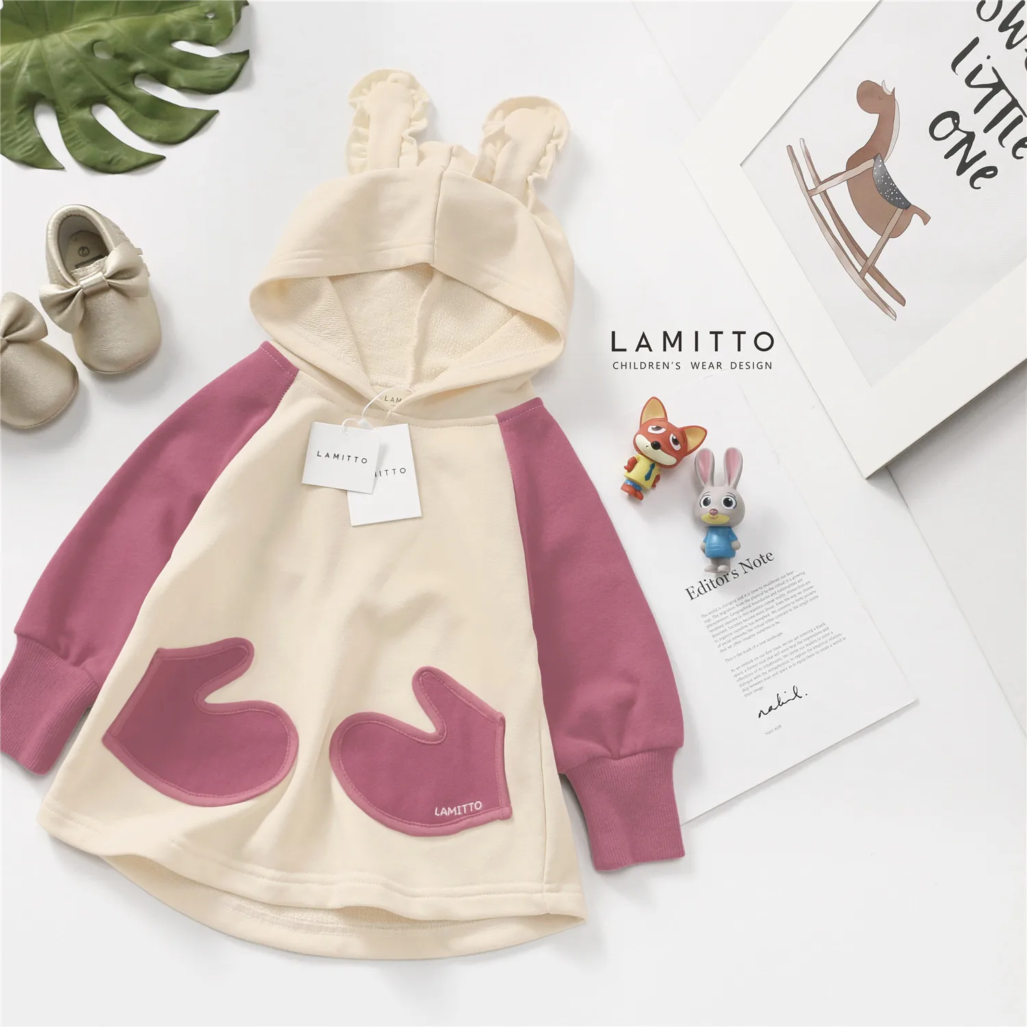 Tonytaobaby/новая осенне-зимняя одежда для маленьких девочек куртка с длинными рукавами и капюшоном и заячьими ушками Детская толстовка для девочек