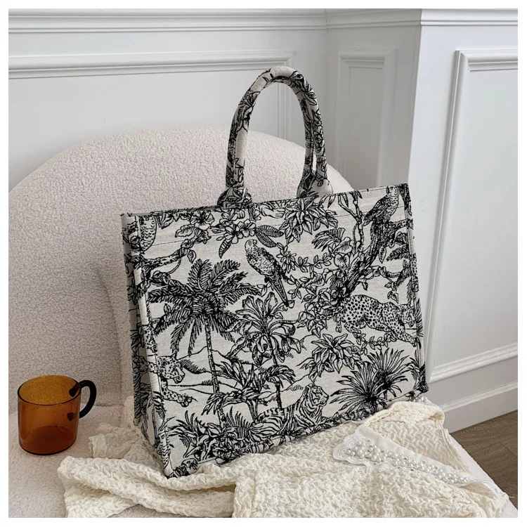 2021 Fashion Luxury Designer Handbag Brand Bag Purses and Handbags for Women Shopper Jacquard Embroidery Beach Shoulder Tote Bag