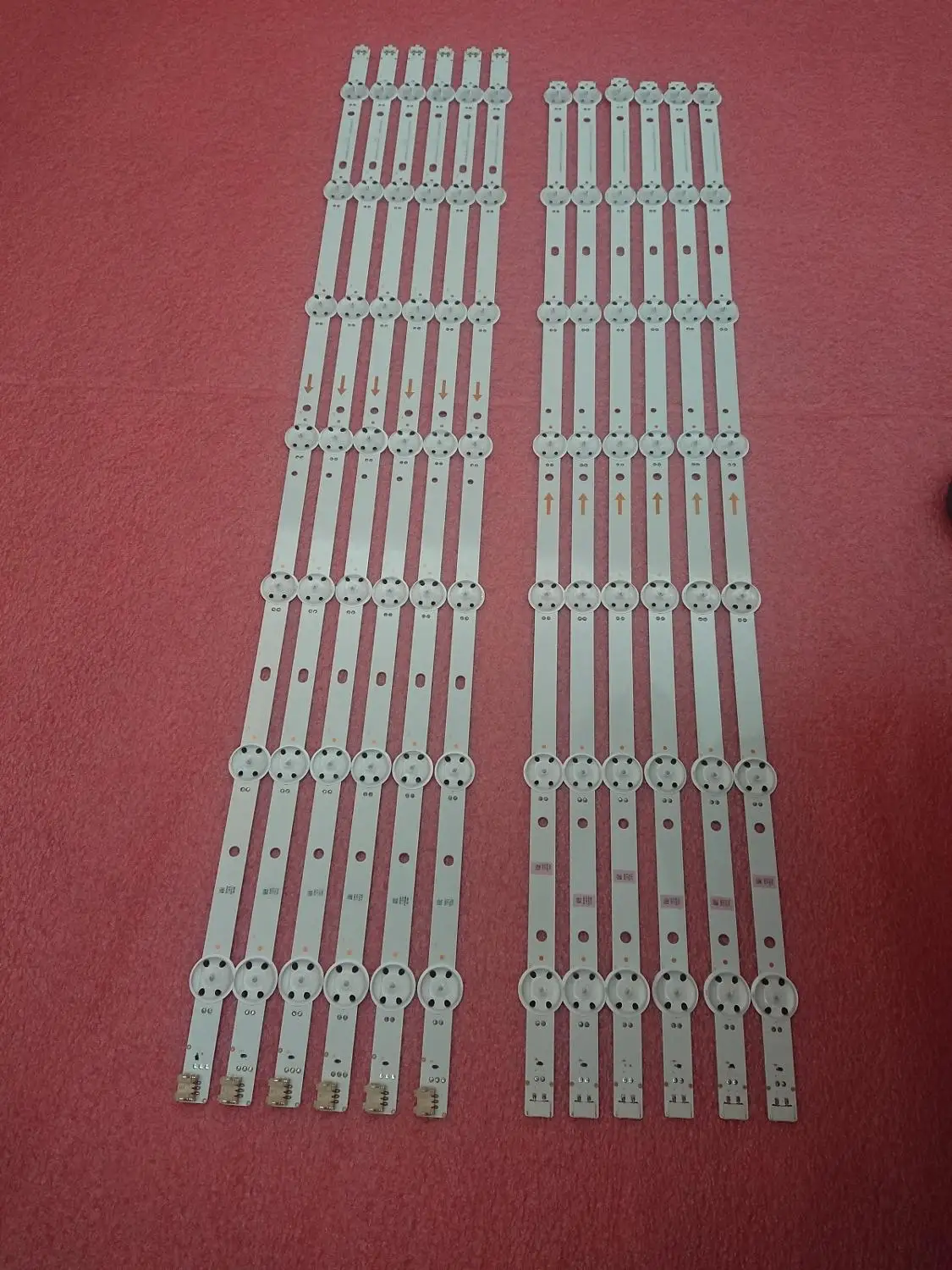 

New 12 PCS/set LED backlight strip for E65U-D3 SVG650A28_Rev05_7WICOP_R SVG650A28_Rev05_7WICOP_L 150923(E65 UHD)