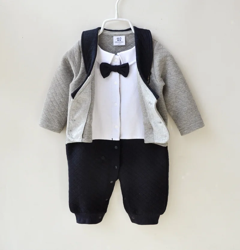 Одежда для новорожденных мальчиков; комбинезон; осенний хлопковый плотный теплый комбинезон для маленьких джентльменов; комплект одежды с длинными рукавами для малышей 0-3 месяцев - Цвет: gray baby romper