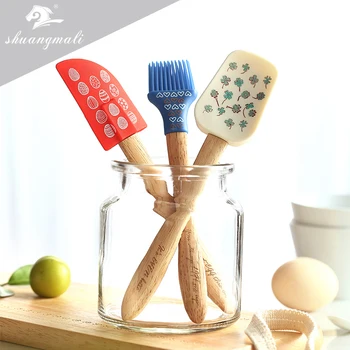 

3PCS Food Grade Silicone Baking Utensils Set Non-stick Baking Kitchenware Butter Scraper Oil Brush Cake Cream Spatula Set