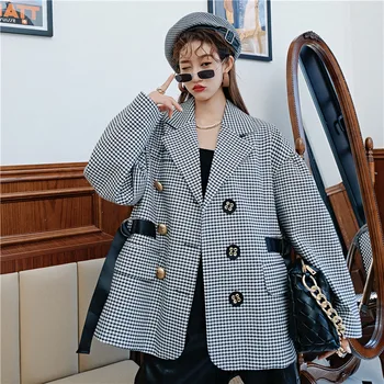 

SuperAen Original Design Street Black and White Plaid Double-breasted Suit Female Autumn Loose Profile Strap Thin Blazer Women