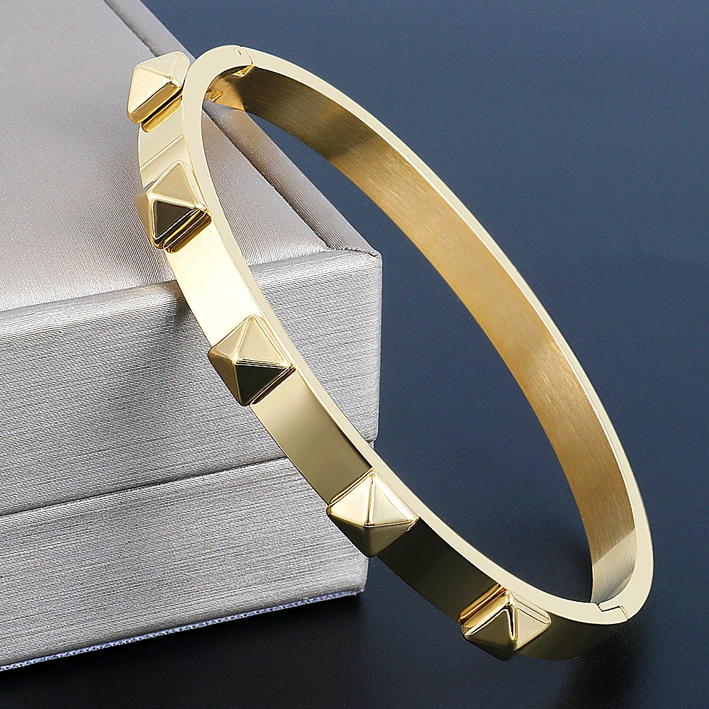 Bangle Bracelet Stainless Steel Bracelet Stainless Steel Luxury Jewelry 6mm Width 5 Pyramid Charms Bangle Gold Color Rivet Bracelet For Men Women Fashion Jewelry