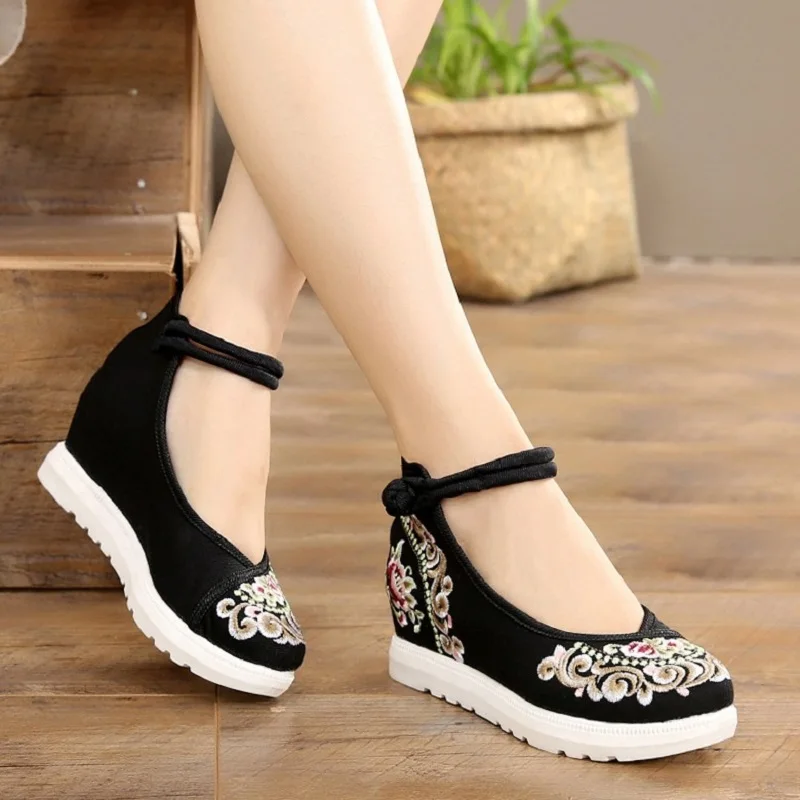 

Women Canvas Increasing Height Ankle Strap Spring Autumn Shoes China Style Vintage Embroiders Wedges Heels Lady Shoes 20180907