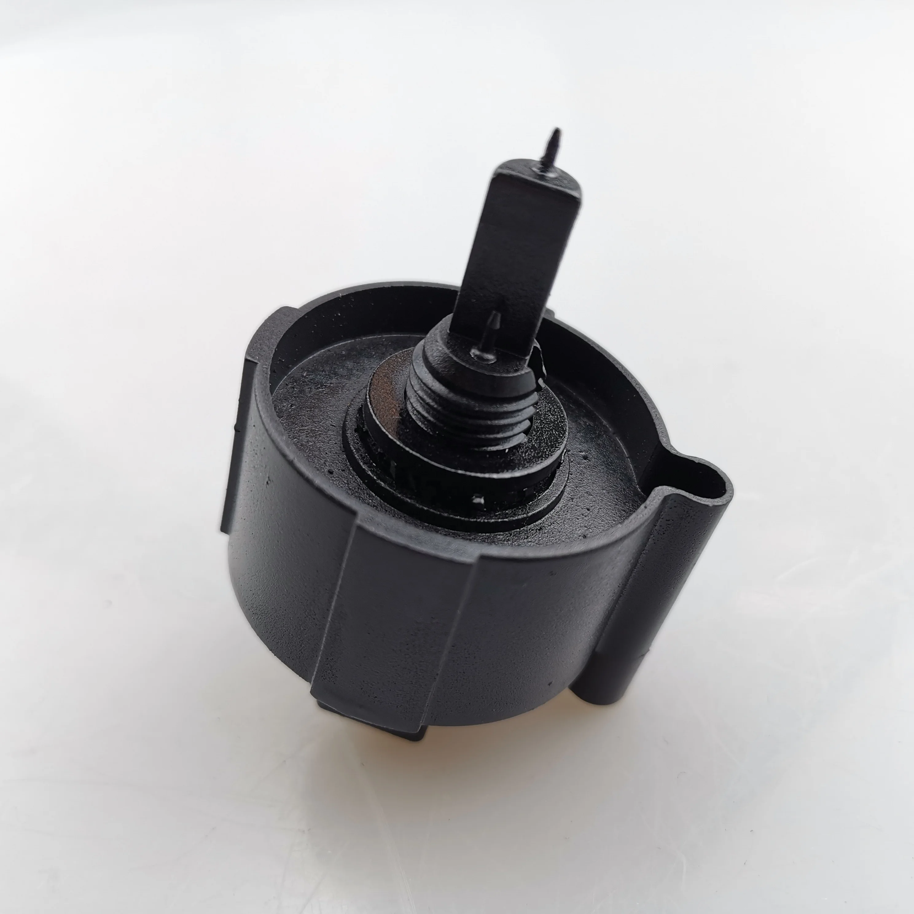 HighqualitydieselfiltersensorforSAICMAXUSV80C00030855Old