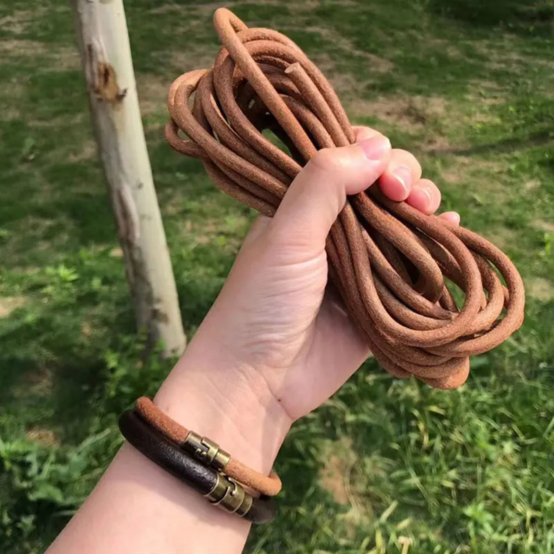 Description Picture 5 of item1/1.5/2/2.5/3/4mmx5m Solid Color Round Flat Genuine Leather Cords DIY Handmade Necklace Jewelry Bag Handle Beading Making Rope