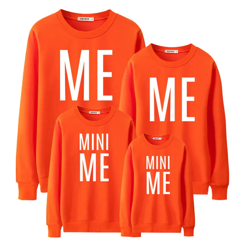 Color 2 Футболка с надписью «MINI ME» Одинаковая одежда для мамы и дочки, папы и сына одежда для всей семьи комплекты для мамы и дочки - Цвет: Color 2