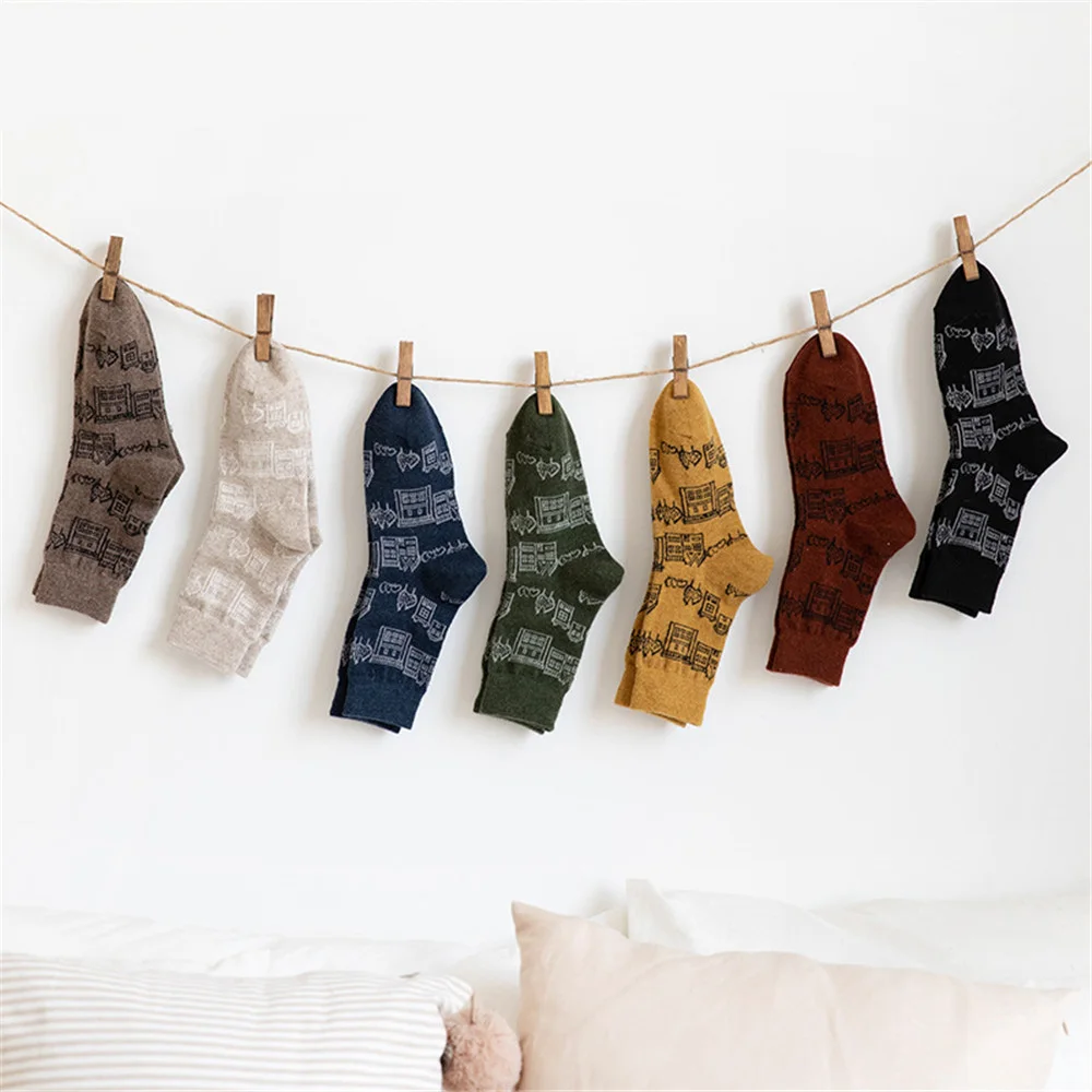 Короткие носки с забавными рисунками из мультфильмов Kawaii, носки с геометрическим узором, шерстяные теплые длинные носки для девочек, женская уличная одежда в стиле хип-хоп