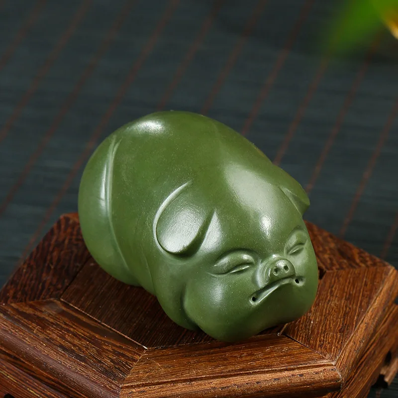 Yixing Clay Tea Ornaments Galling Pigskin Green Clay/Black Mud Fortune Piggy Chinese Zodiac Fu Tea Set Sculptured Ornaments