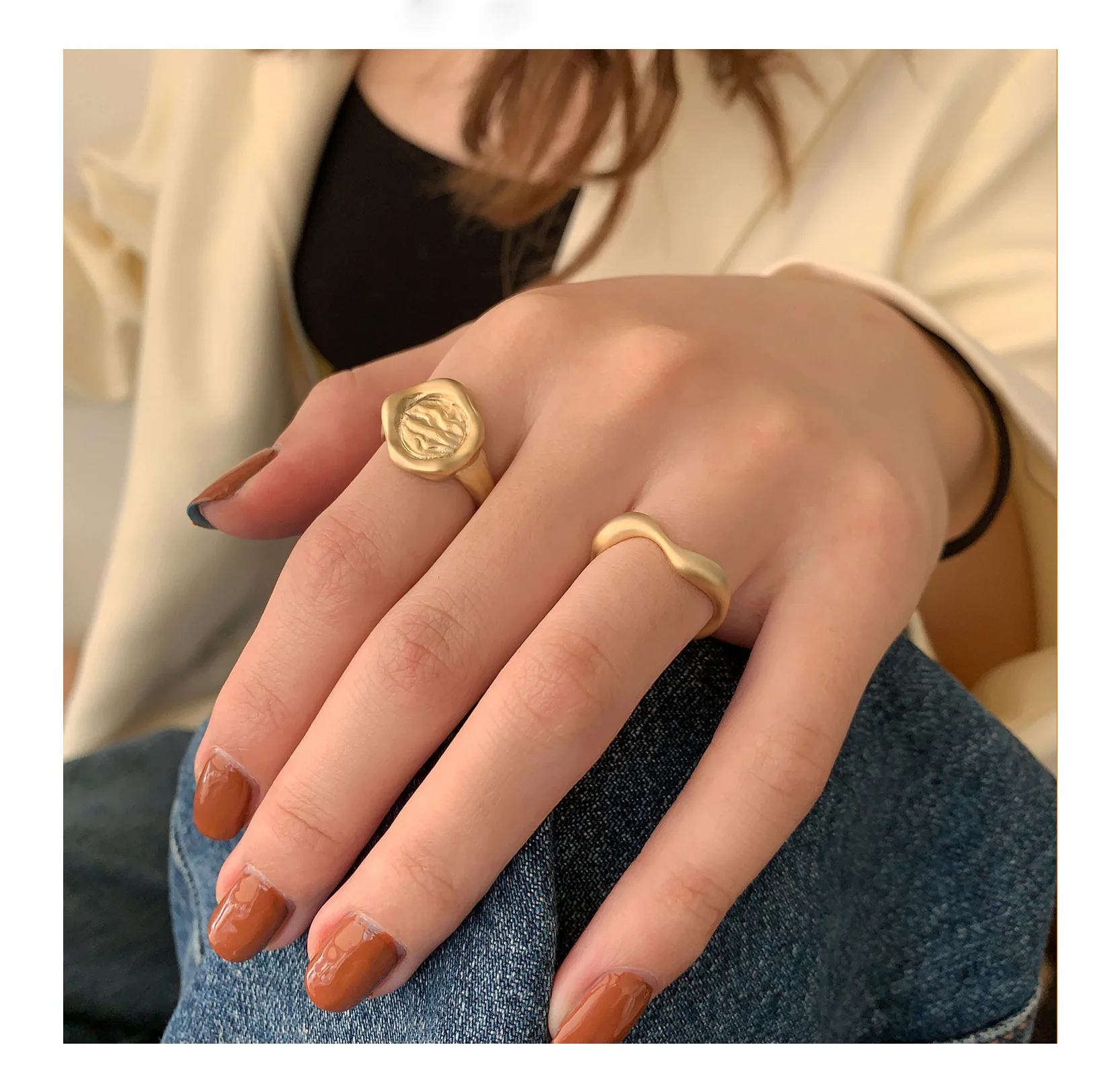 

French Vintage Style 2pc Set Gold Plating Matte Finish Coins Charm Opening Rings for Women Gift