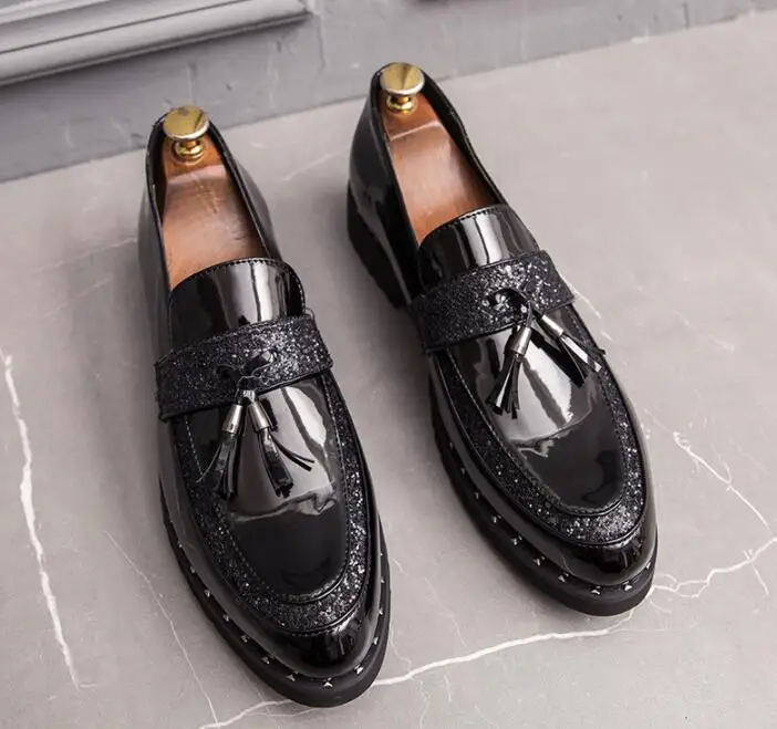 Designer New glitter Gold pointed rivet tassels oxfords shoes Wedding Flats Dress Homecoming Prom Formal shoes zapatos hombre