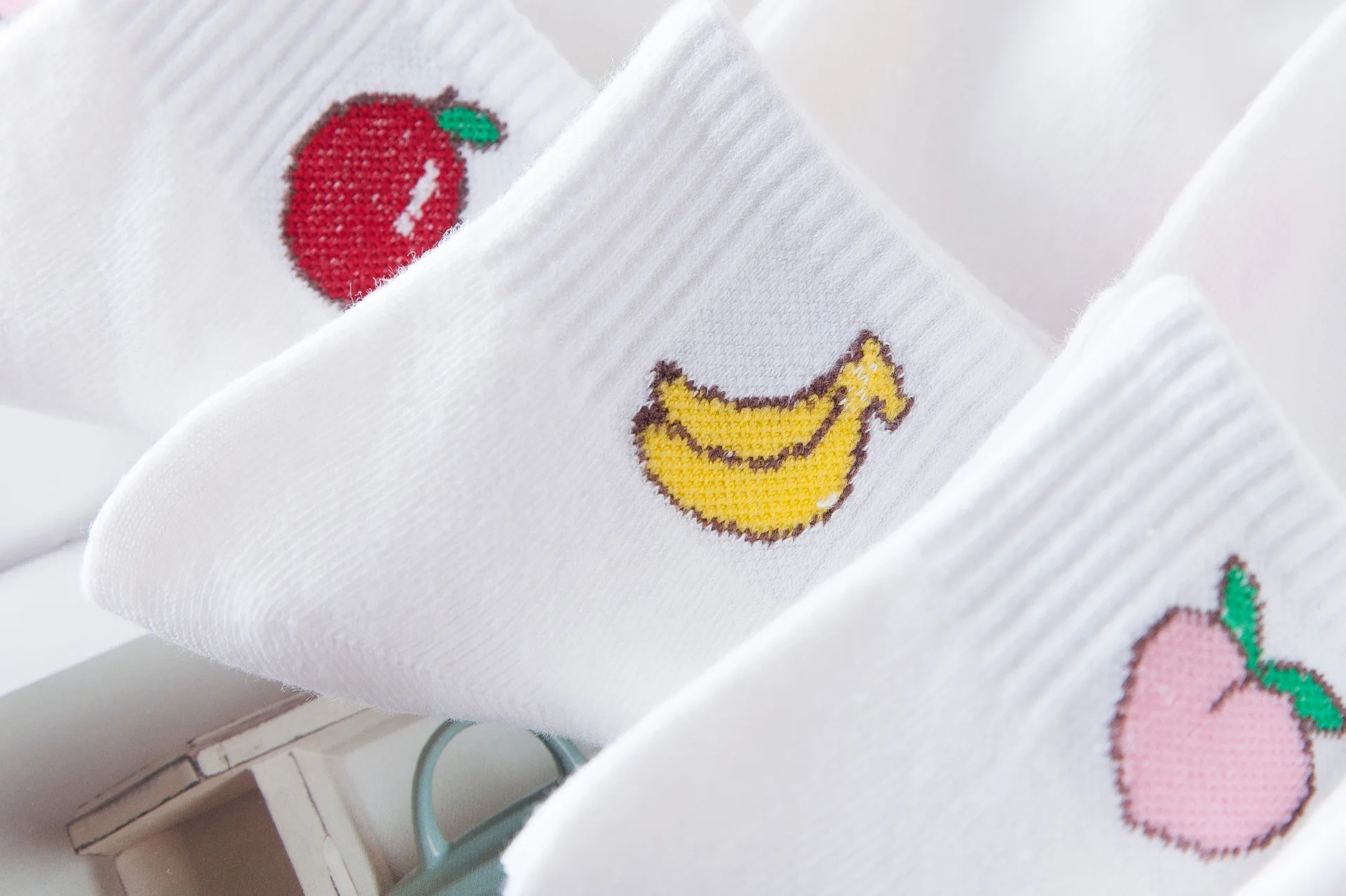 Hot Selling Japanese-style Solid White Fruit Pattern WOMEN'S Low-cut Liners Socks Students' Socks Women's Breathable Short Socks