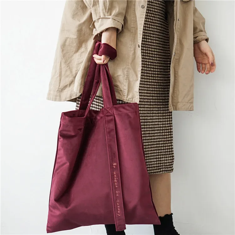 

Origional INS Velvet Cloth Bag Embroidered Letters Ribbon Canvas Bag Shoulder Retro CHIC Style Super Delicacy Embroidered