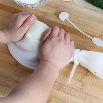 

High Quality Edible Silicone Dough Processing Preservation Bag Kneading Dough Bag Cooking Pastry Tools 22*32cm/27*41cm