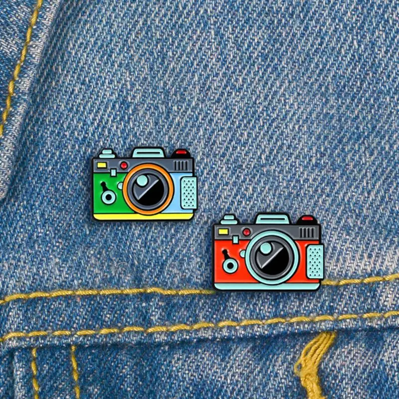 

Cartoon Cute Colorful Camera Shape Alloy Brooch Clothes Pin Badge Enamel Lapel Dresses Hat Scarf Decor Accessories Decoration