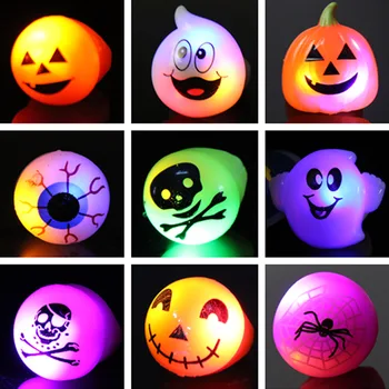 

10pcs Novelty LED Light-up Glowing Finger Light Eye Pumpkin Light Up Flash Halloween Christmas Party Toy Gift Rings Random Style