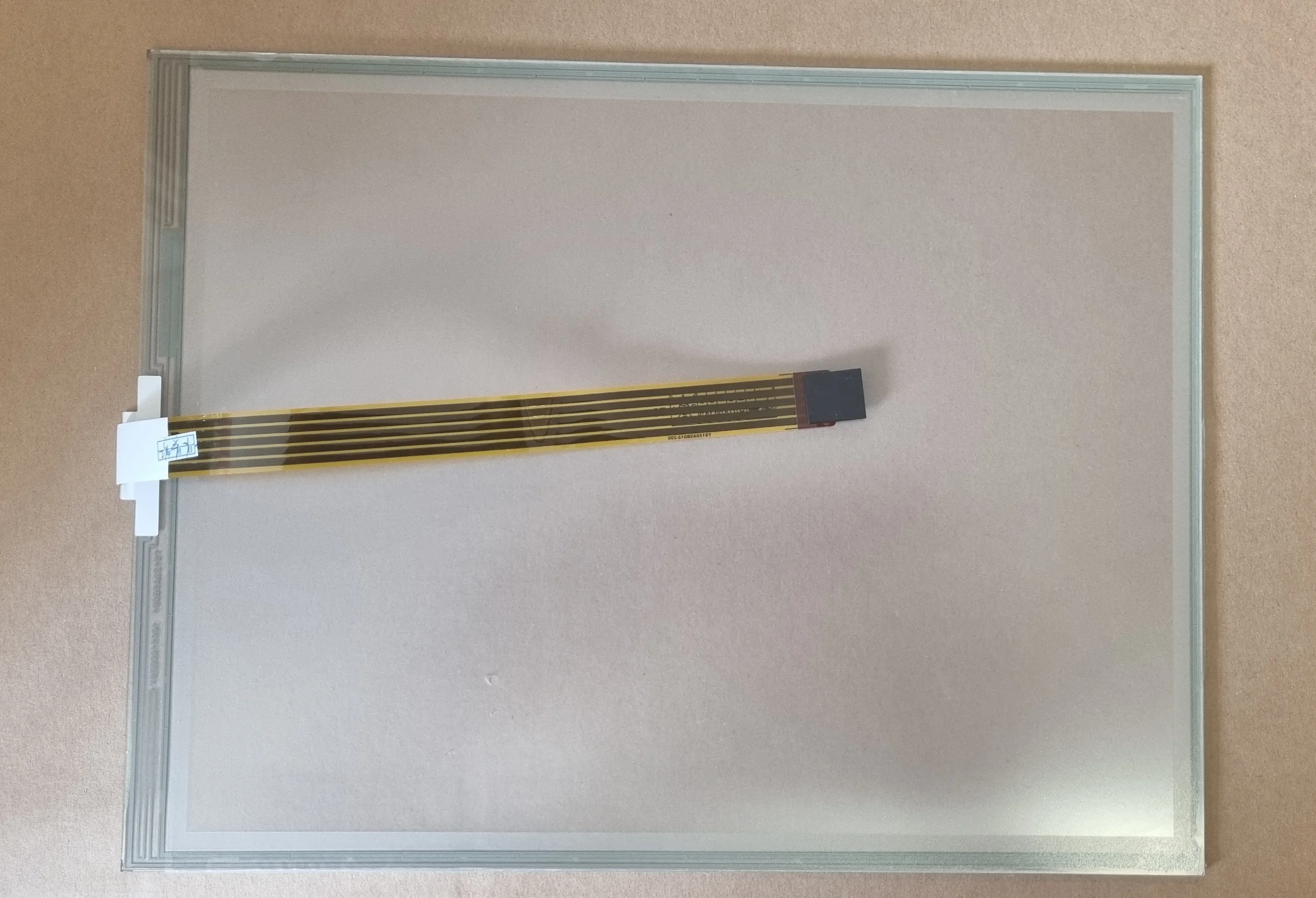 SCN-A5-FLT12.1-Z01-0H1-R E011881 сенсорный экран | Компьютеры и офис