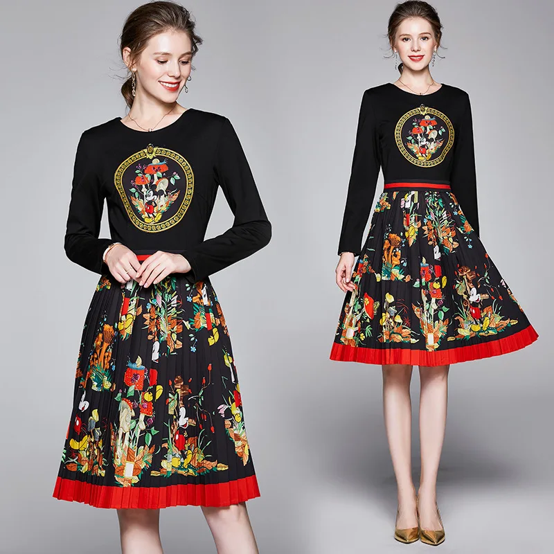 

-New Style Europe And America High-End Big Brand Catwalk Models Long Sleeve Mickey Embroidery High-waisted Pleated Skirt Dress