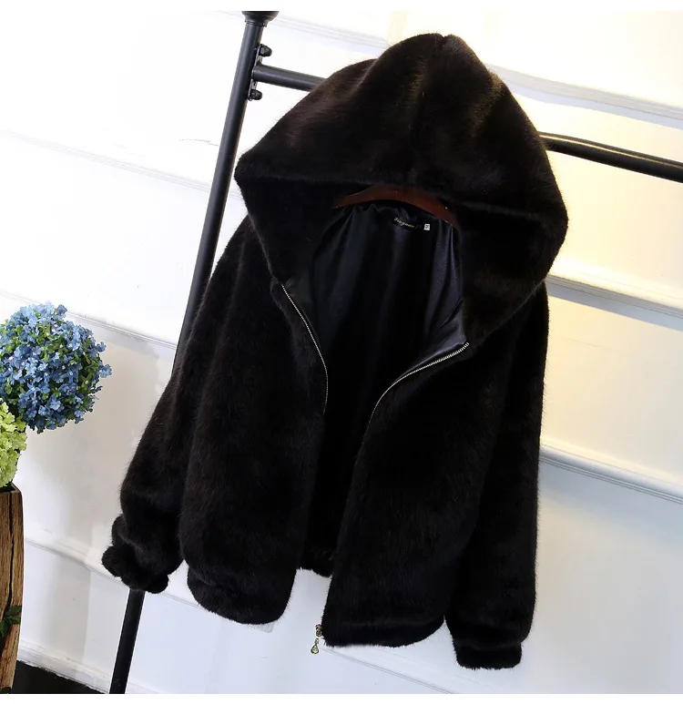 Овчина пальто женская зимняя Корейская короткая женская теплая свободная плюшевая с капюшоном Толстая куртка пальто искусственный мех