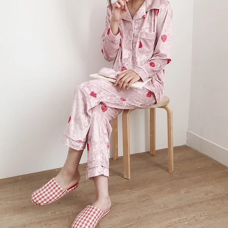 

Spring And Autumn Korean Style Gold Velvet Cream Strawberry Diamond Velvet Pajamas Long Sleeve Trousers Two-Piece Set Fold-down