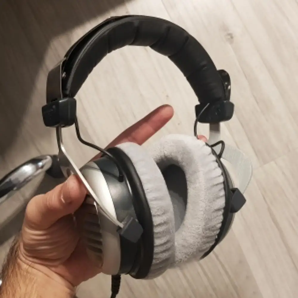 EarTlogis Velvet Replacement Parts for Beyerdynamic DT770 DT880 DT990 Pro Headset EarPads Bumper Headband Earmuff Cover Cushion