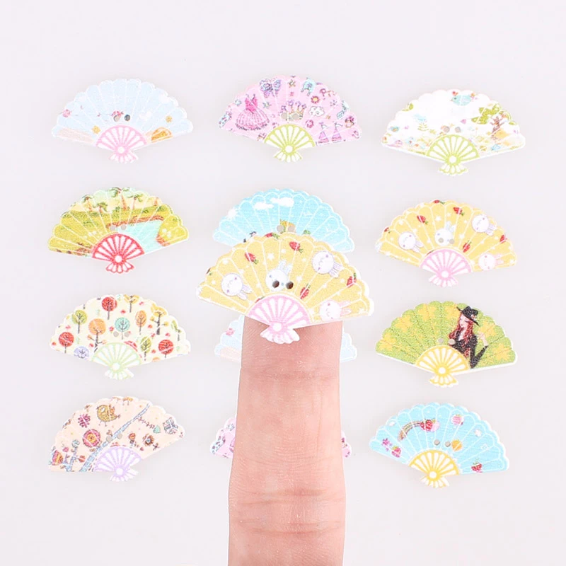 

Christmas Fan Decorative Button 2Hole Wooden Buttons for Scrapbooking Crafts DIY Children Clothing Sewing Decoration 100PCS E
