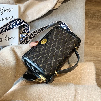

French Niche Design Women's Pouches 2020 Autumn and Winter New Fashionable Popular One Shoulder Bag All-Matching Crossbody Bag