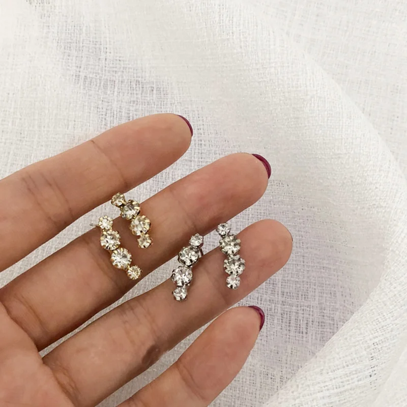 

MENGJIQIAO New Fashion Simple Shiny Crystal Stud Earrings For Women Students Cute Elegant Pendientes Jewelry