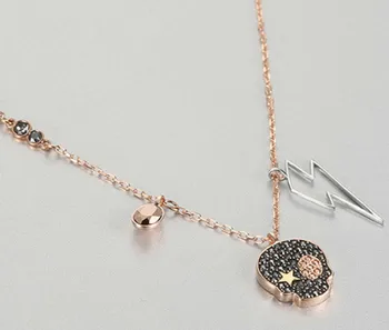 

Fashion Charm Replica Personality Skull Flash Necklace Women Jewelry Vintage Luxury