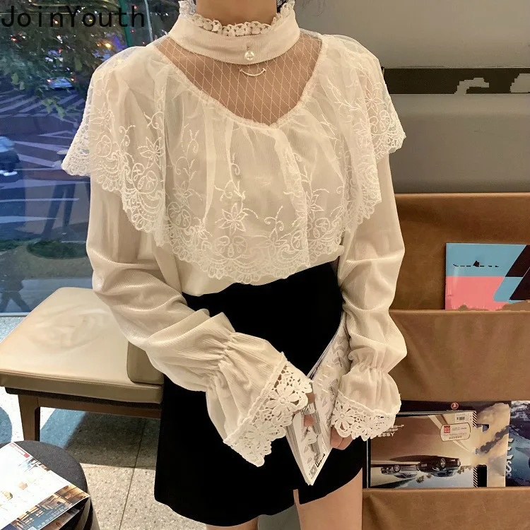 

Joinyouth Lace Patchwork Velour Blouse 2020 Spring New Vintage Women Shirt Flare Long Sleeve Half Turtleneck Pullover Top 59370