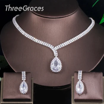 

ThreeGraces Brilliant Cubic Zirconia Wedding Bride Big Water Drop Silver Color Necklace and Earrings Women Jewelry Sets TZ524