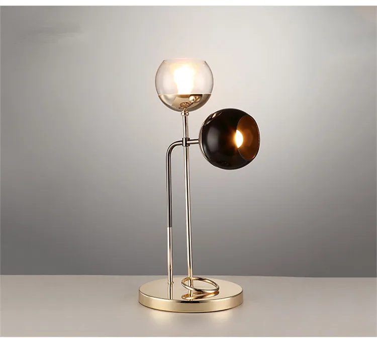 BLACK WIDOW TABLE LAMP - LODAMER 