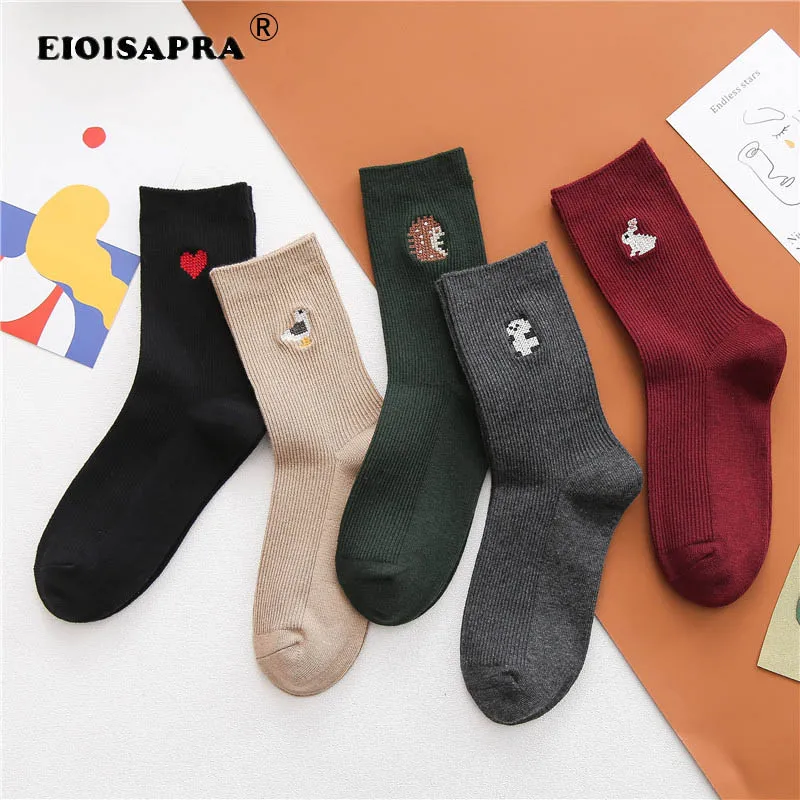 

Combed Cotton Autumn/Winter Lovely Cartoon Rabbit Panda Embroidery Women Sock Japanese Harajuku Striped Pure Color Christmas Sox