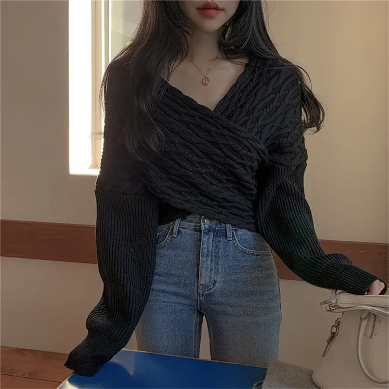 

Ins Korean Style Chic Design Simple Solid Cross Sweater Elegant Special Sweater Shirt for Ladies Knitted Twist Sweater 2020 New