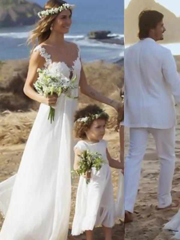 

A-Line/Princess Spaghetti Straps Sleeveless Sweep/Brush Train Lace Chiffon Wedding Dresses