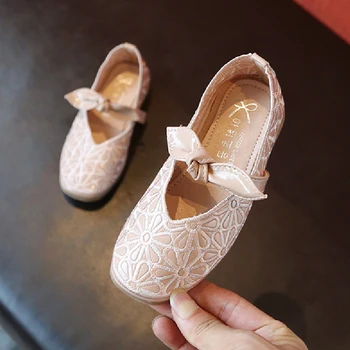 

2020 Spring/Summer Children Black Leather Shoes Girls Princess Pink White Dance Shoes Flats Party Embroidery Shoes Kids Shoes