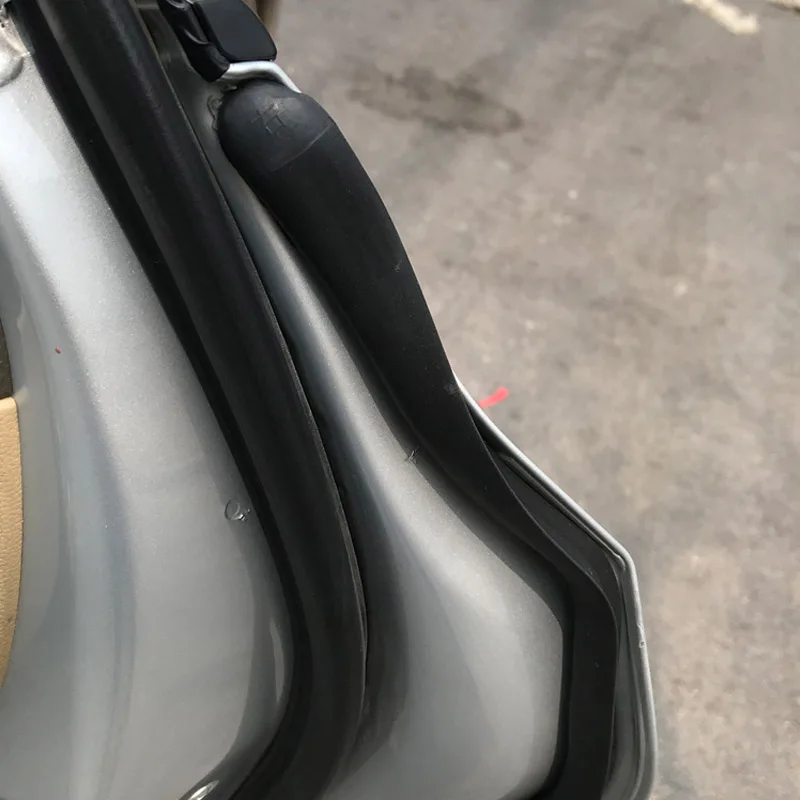 Car Accessory Car Door Rubber Seal Strip Auto Seal Protector Sticker B-Pillar Decor Noise Insulation Adhesives Weatherstrip 2pcs car door edge guards car door protector car door seal strip car door anti collision strip car door edge protector car door rubber protector car door silicone pads car door rubber pads