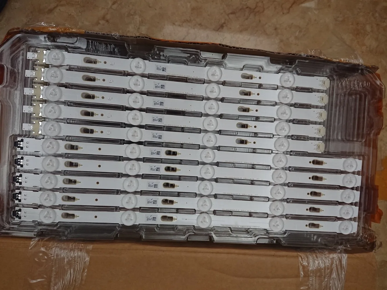

New 10set=100 PCS LED strip for samsung UE40JU6000 V5DU-400DCA-R1 V5DU-400DCB-R1 BN96-34791A 34792A S_5u75_40_FL_L04 R05