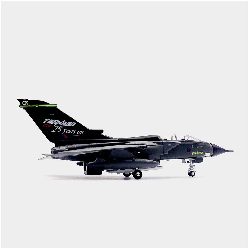 1:100 1/100 масштаб Британский Panavia Tornado GR4 истребитель литой металлический самолет Игрушечная модель самолета