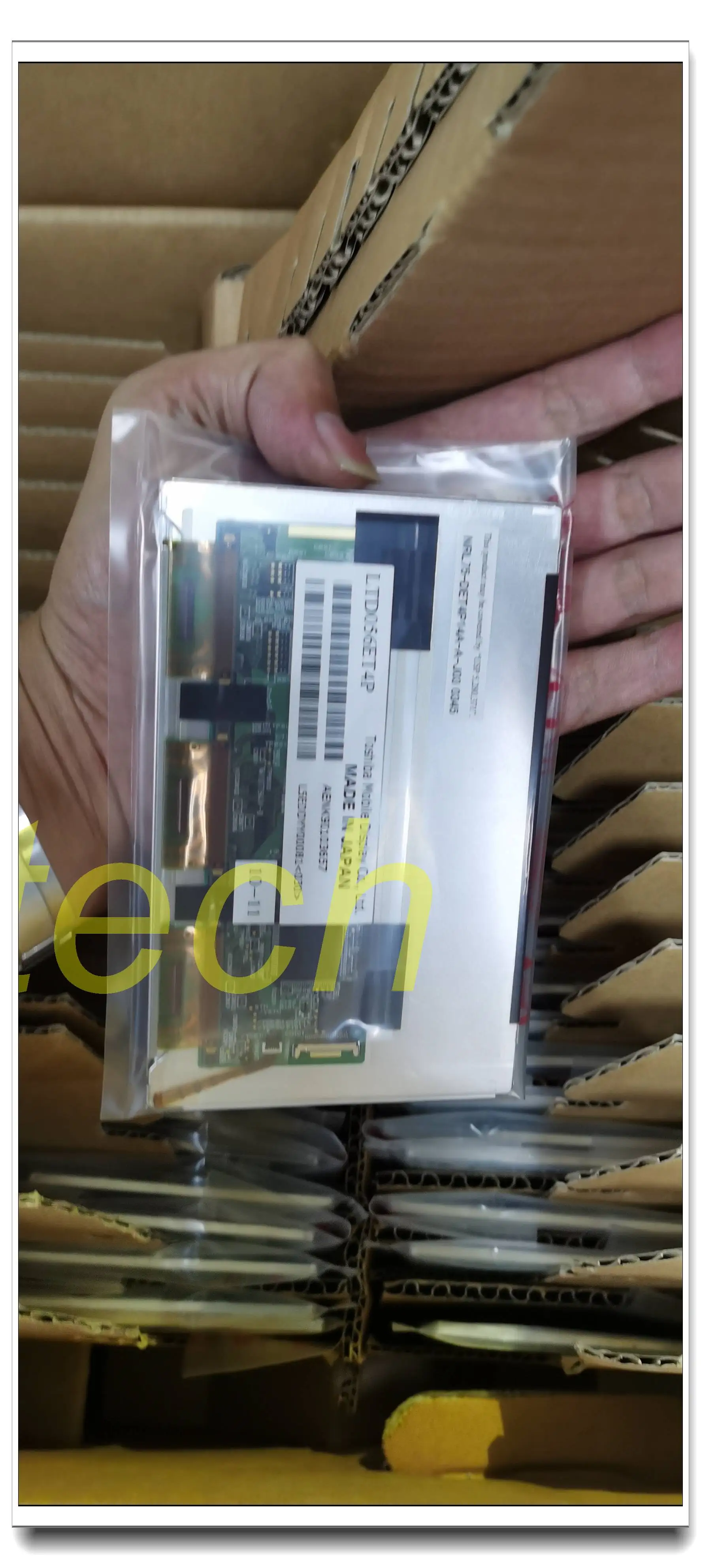 

LTD056ET4P 5,5-дюймовая ЖК-панель, новая и оригинальная фотография