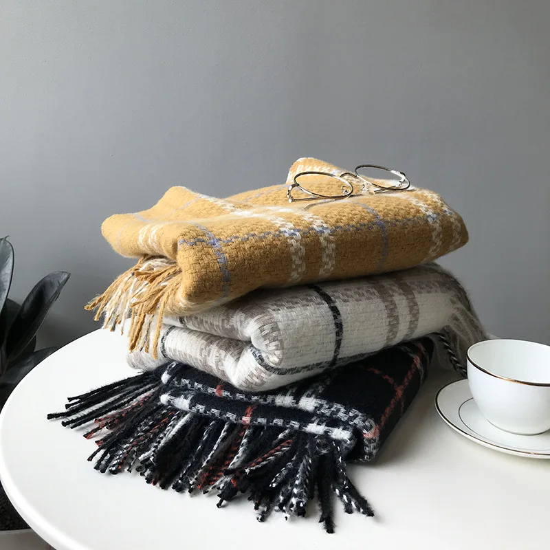 

2019 Autumn And Winter New Woven Wild Classic Plaid British Dual-use Shawl Scarf