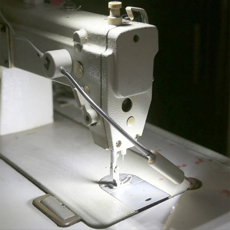 

Portable Sewing Machine Light with Magnetic Mounting Base Gooseneck Switch for All Sewing Machine Lighting 30LED