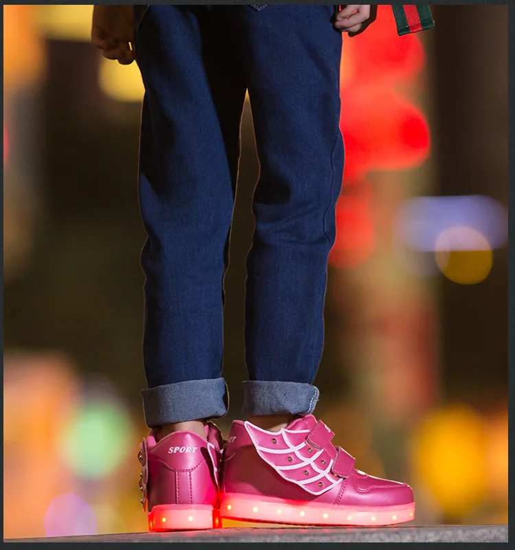 

2019 New Style USB Charging Wing Colorful Light Shoes Flash Kids' Casual Shoes Children LED Shoes
