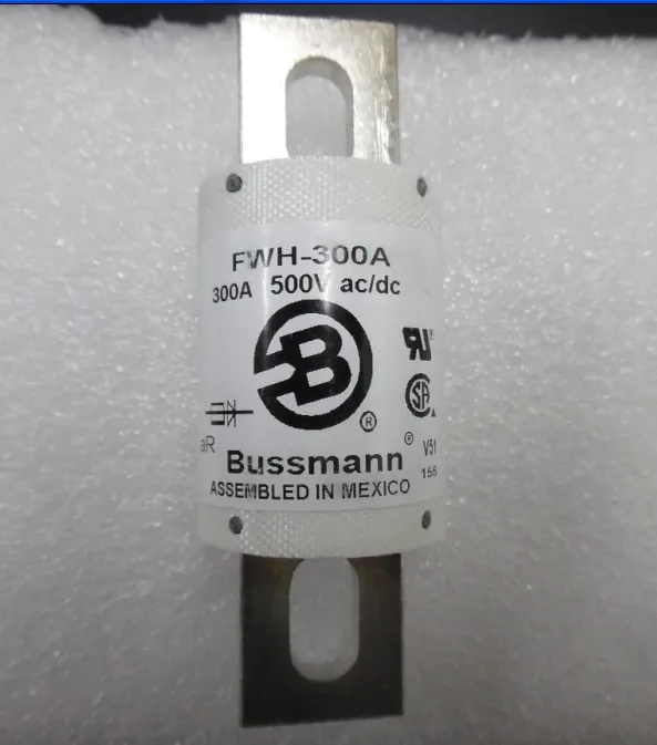 Предохранители: FWH-250A 250A 500 V/FWH-225A 500 V/FWH-300A 300A/FWH-350A 350A/FWH-400A 400A 500V aR
