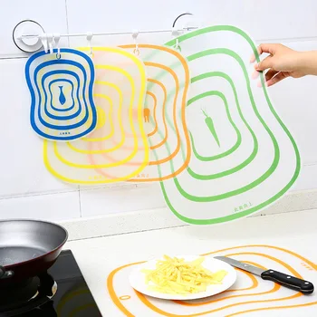 

1pc Kitchen Transparent Flexible Frosted Assortment Cutting Board Plastic Cutting Fruit Cutting Board Kitchen Accessories Cocina